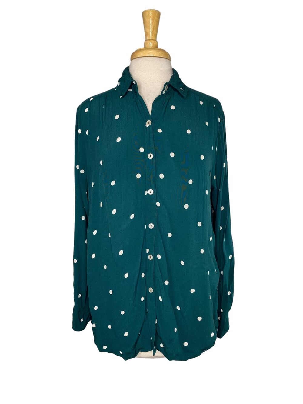 TOPSHOP Midnight Green White Dot Crepe Button Up Shirt Size 10 US Relaxed Fit